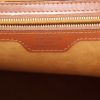 Louis Vuitton  Lussac handbag  in brown epi leather - Detail D2 thumbnail