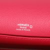 Hermès  Roulis shoulder bag  in pink Swift leather - Detail D2 thumbnail