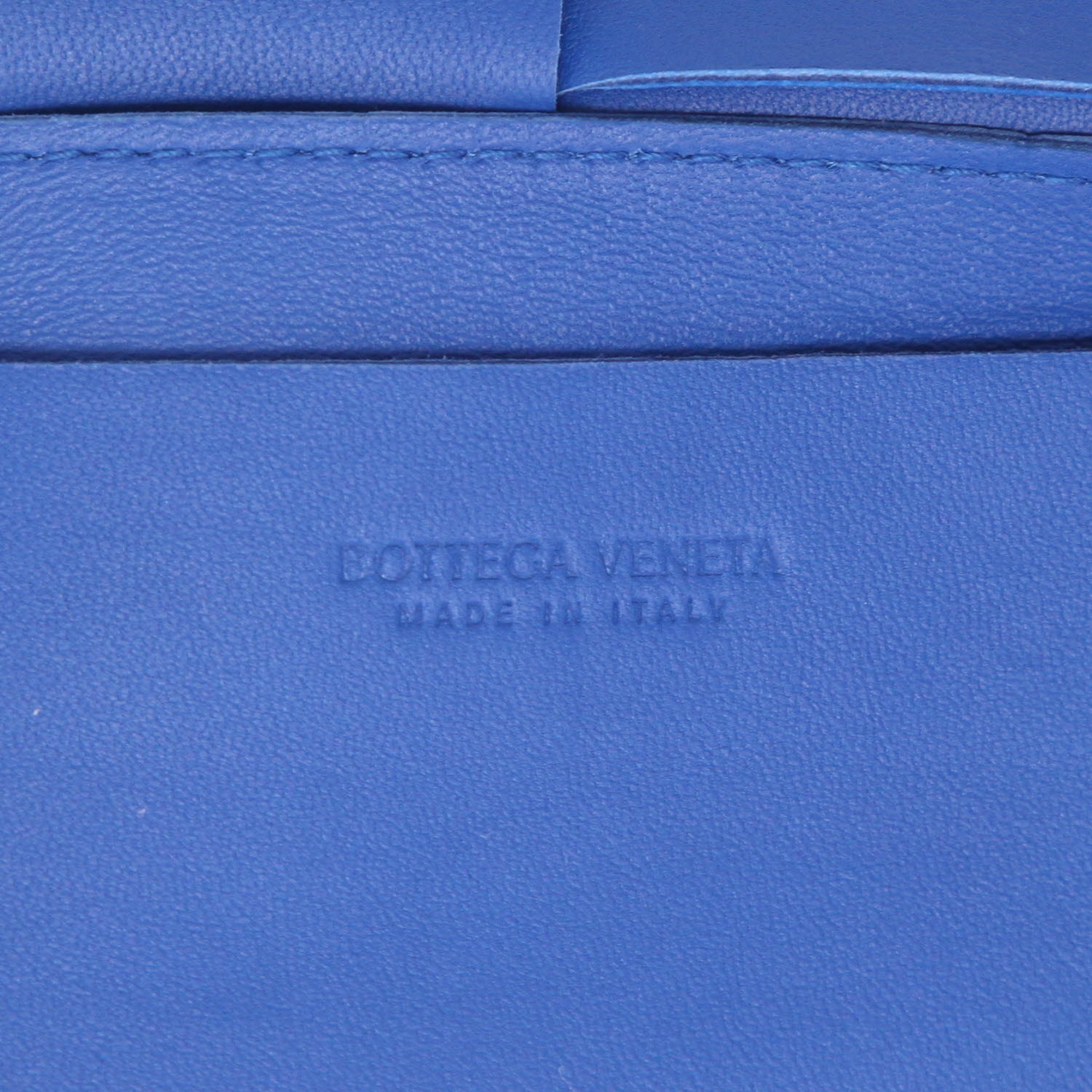 Bolsito-cinturón Bottega Veneta   en cuero azul - Detail D2