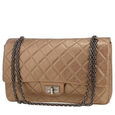 Chanel  Chanel 2.55 shoulder bag  in golden brown quilted leather