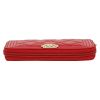 Portefeuille Chanel  Boy Wallet en cuir matelassé rouge - Detail D1 thumbnail