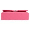 Bolso de mano Chanel  Timeless Classic en cuero acolchado rosa - Detail D1 thumbnail