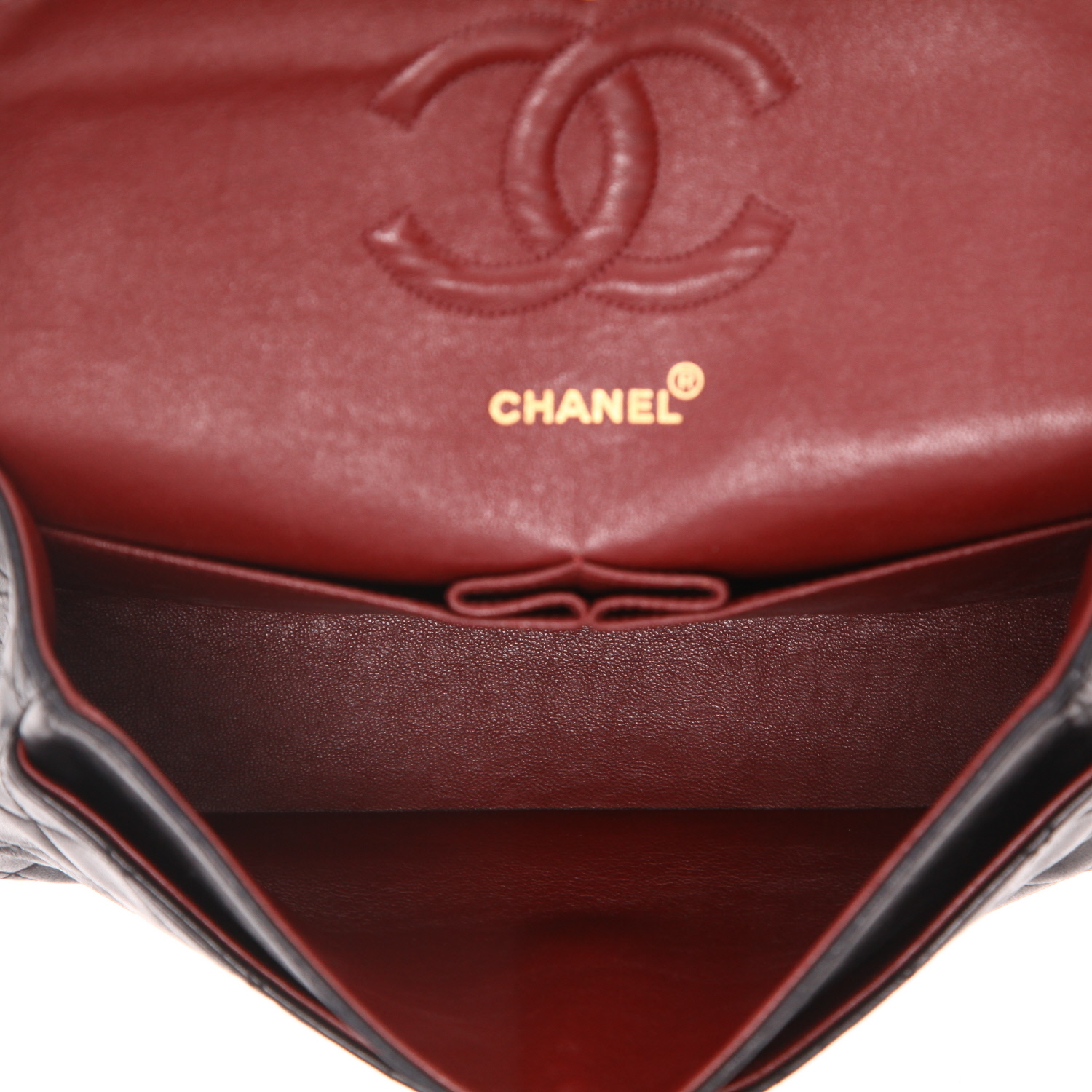 Chanel  Timeless Classic handbag  in black quilted leather - Detail D3