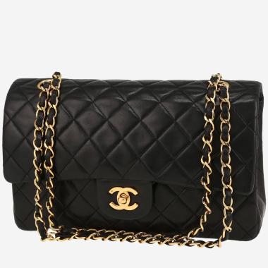 Chanel  Timeless Classic handbag  in black quilted leather