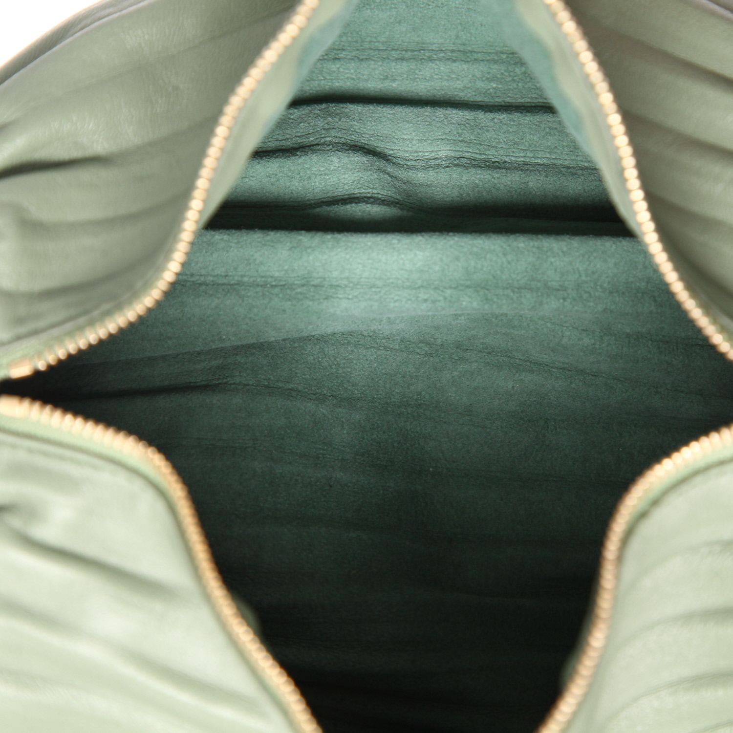 Bolso bandolera Loewe  Bracelet Pouch en cuero verde - Detail D3