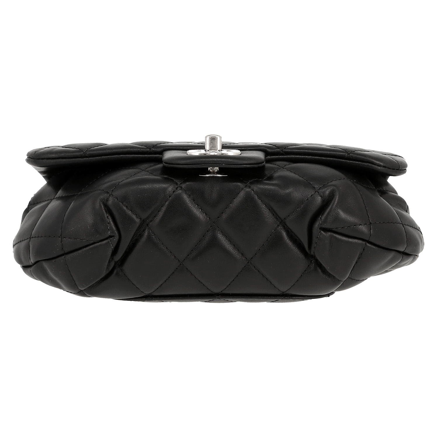 Pochette-ceinture Chanel  Pochette ceinture en cuir matelassé noir - Detail D1