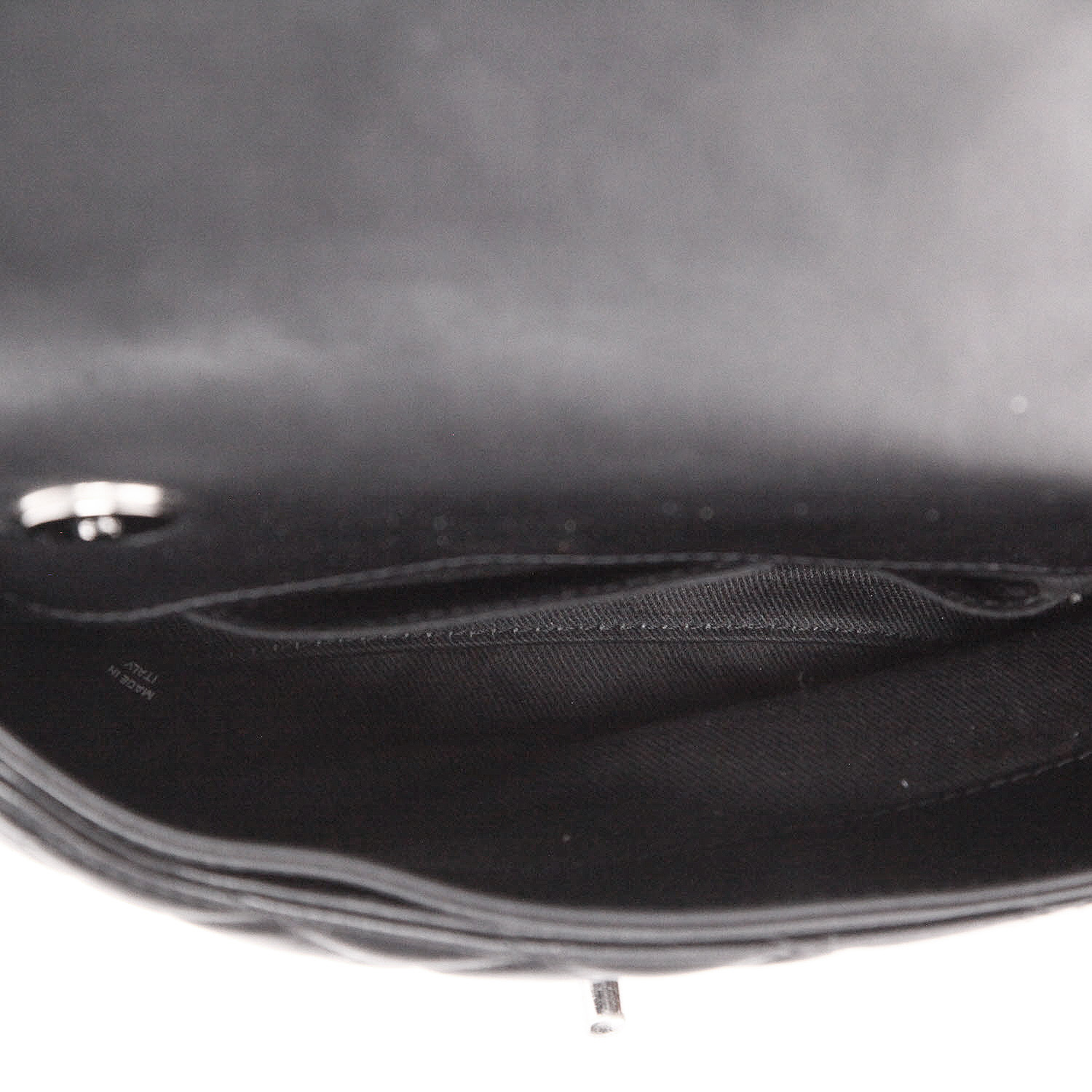 Pochette-ceinture Chanel  Pochette ceinture en cuir matelassé noir - Detail D3