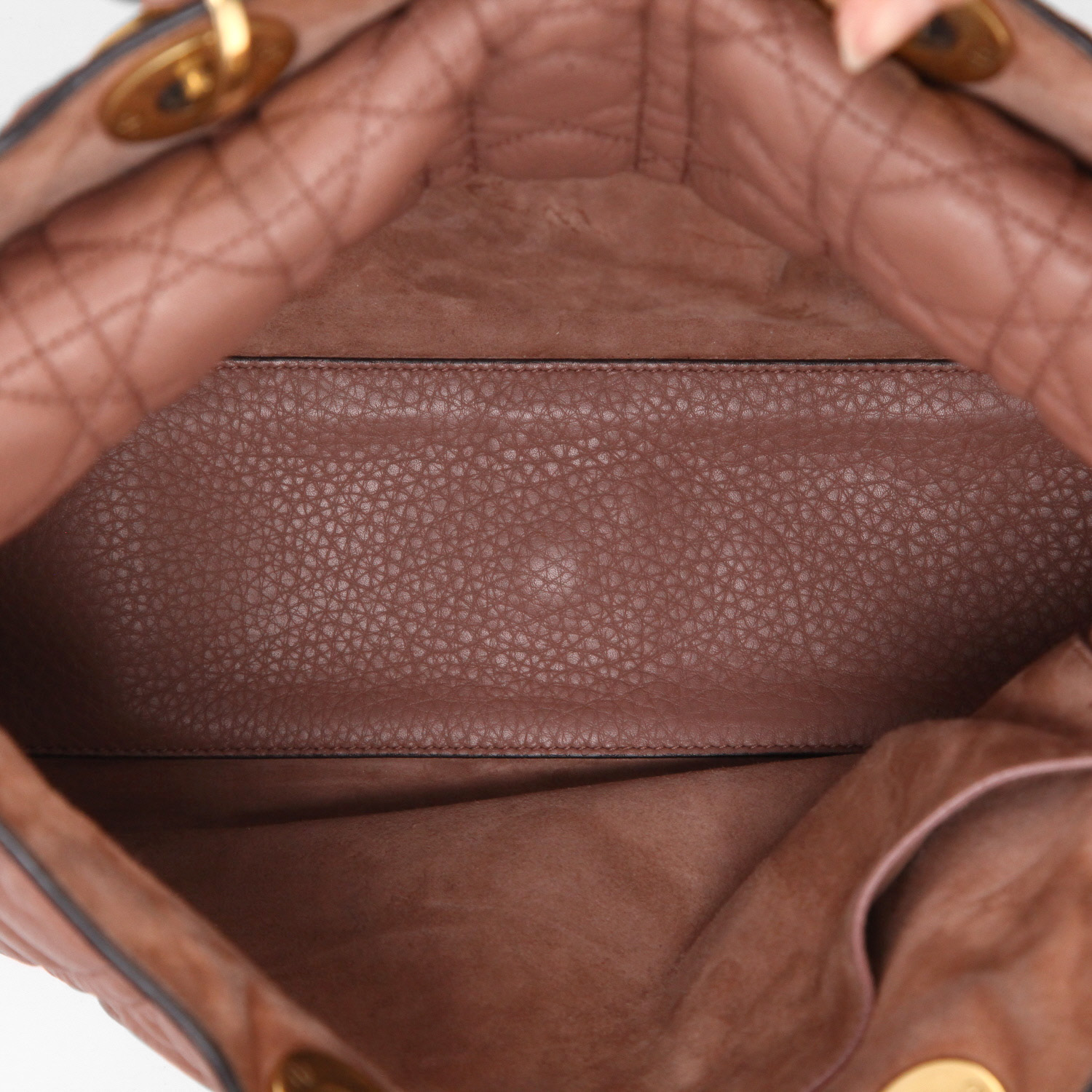 Sac à main Dior  Lady Dior en cuir cannage rose - Detail D3