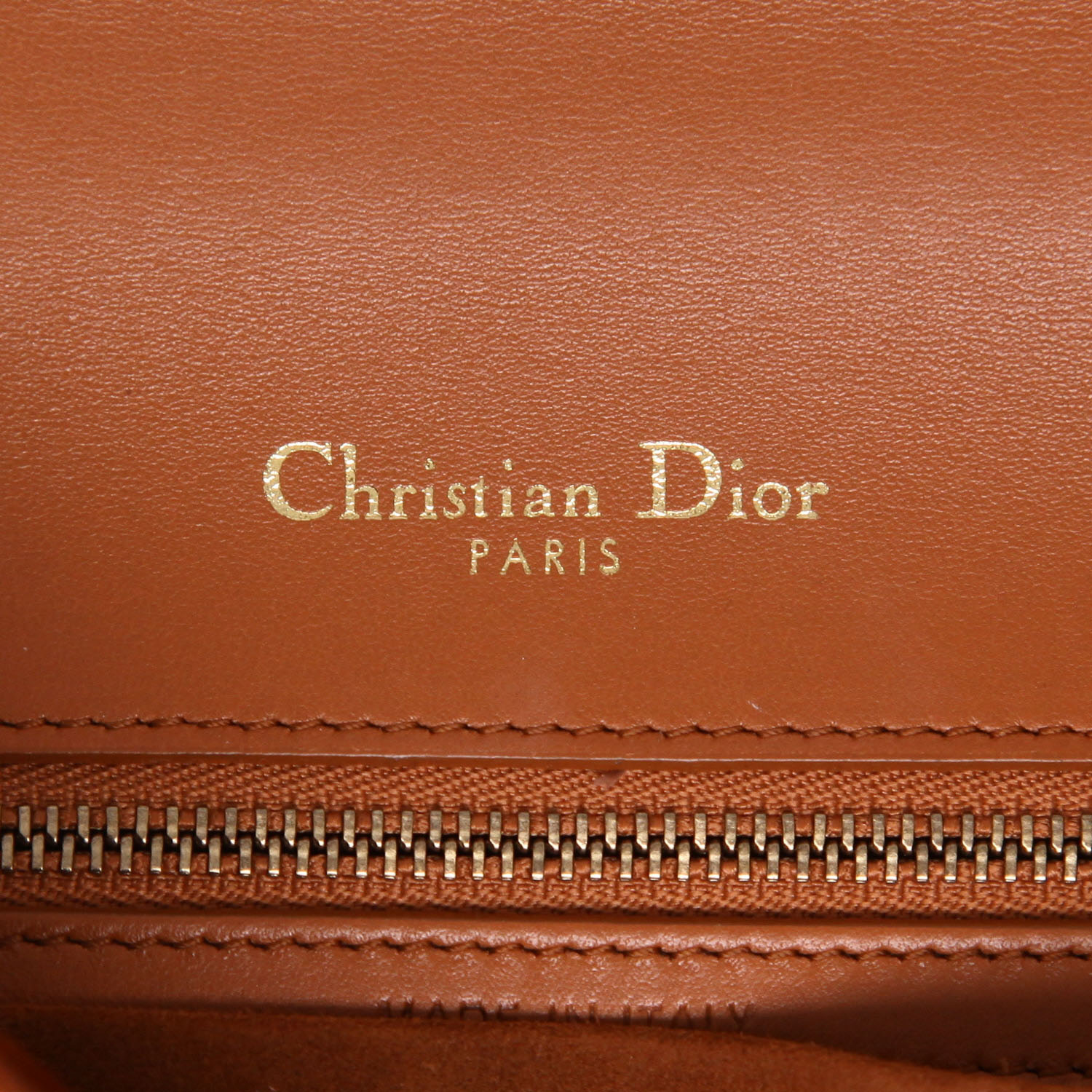 Bolso bandolera Dior  Diorama en cuero marrón - Detail D2