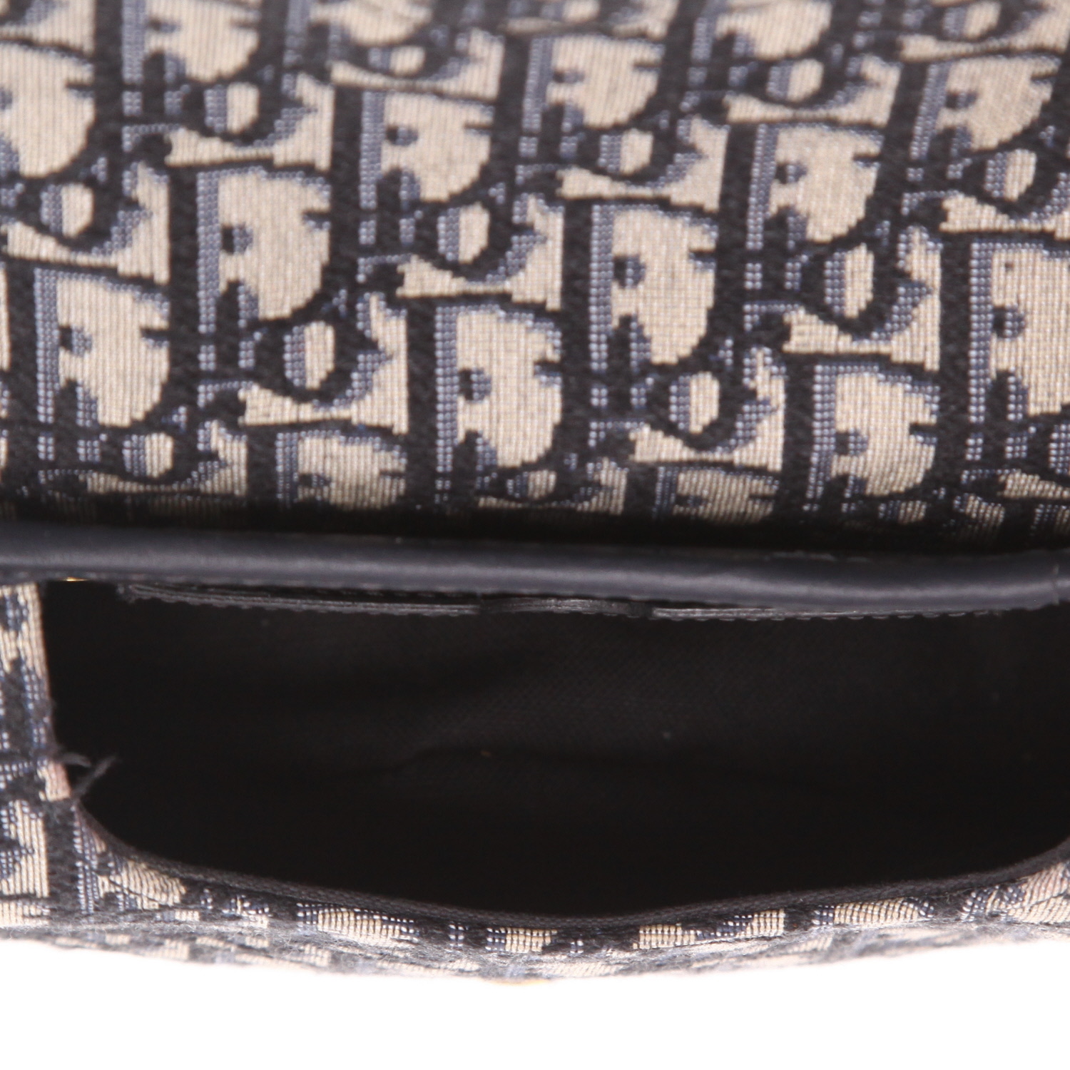 Dior  Bobby shoulder bag  in blue and grey monogram canvas Oblique  and blue leather - Detail D3