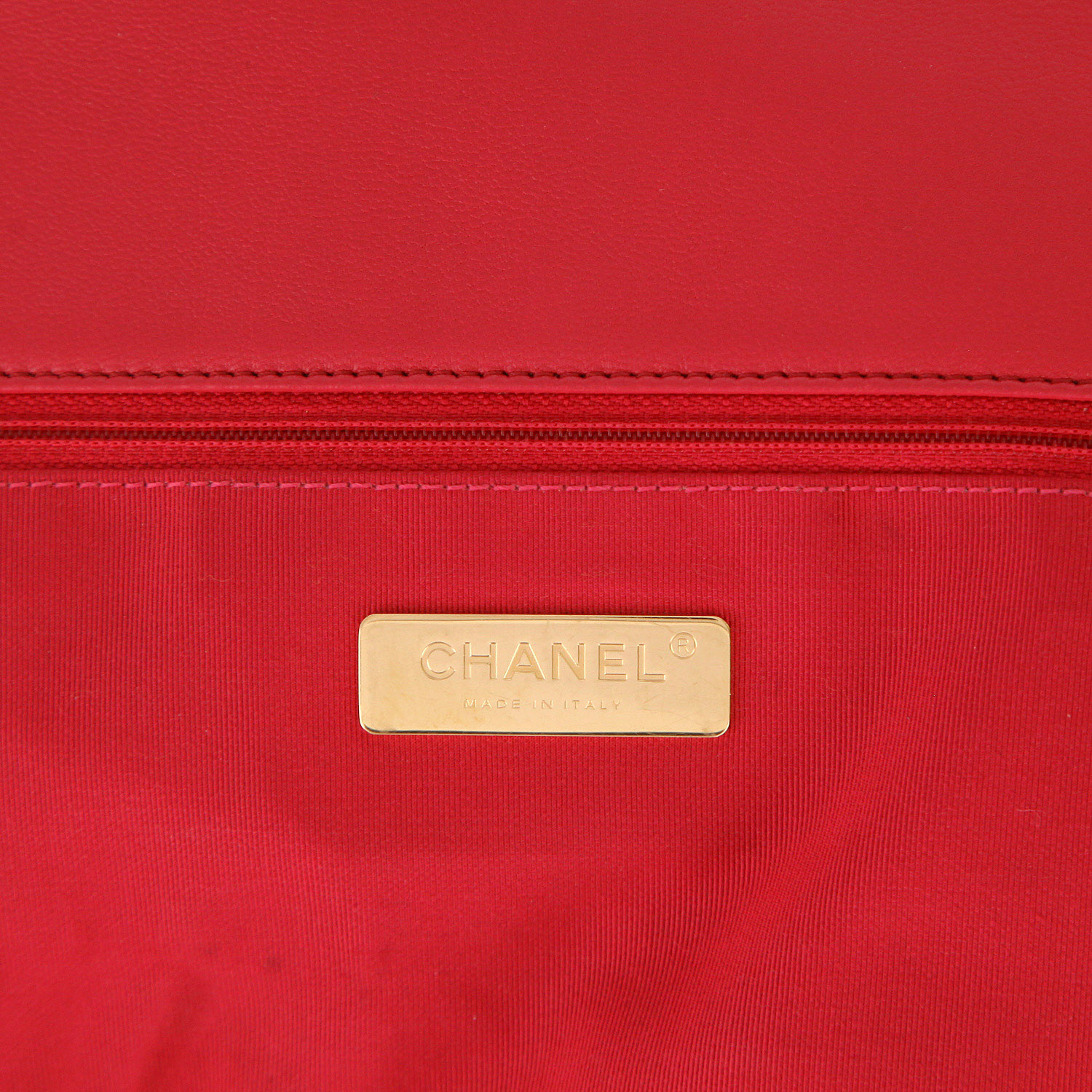 Bolso de mano Chanel  19 modelo grande  en cuero acolchado rosa - Detail D2