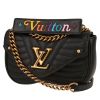 Bolso bandolera Louis Vuitton  New Wave en cuero acolchado negro - 00pp thumbnail