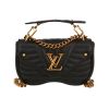 Bolso bandolera Louis Vuitton  New Wave en cuero acolchado negro - 360 thumbnail