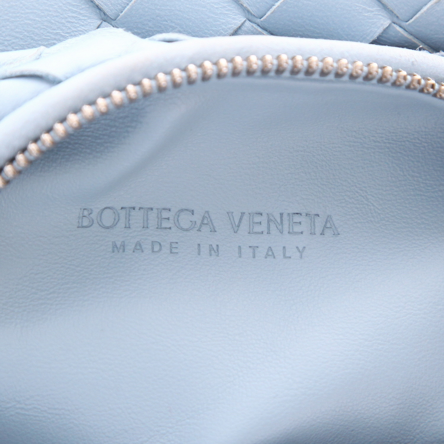Bolso de mano Bottega Veneta  Jodie en cuero intrecciato azul claro - Detail D2