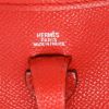 Borsa a tracolla Hermès  Mini Evelyne in pelle Epsom rossa - Detail D2 thumbnail