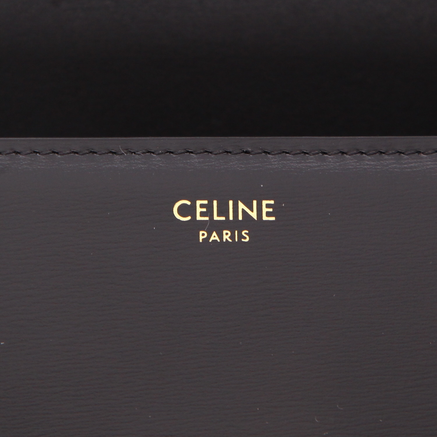 Bolso de mano Celine  Claude en cuero negro - Detail D2