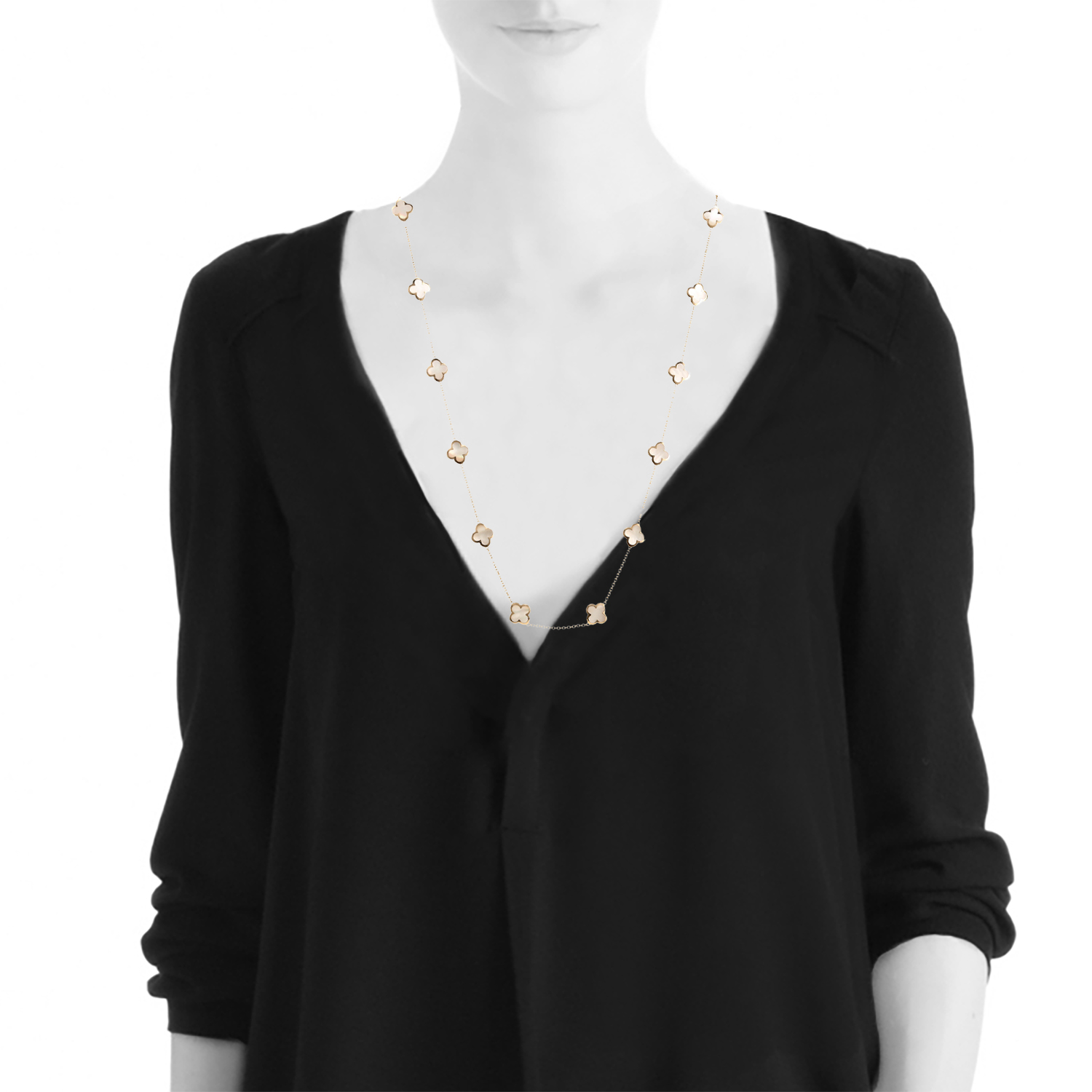 Van Cleef 
Arpels Pure Alhambra long necklace in yellow gold and mother of pearl - Detail D1