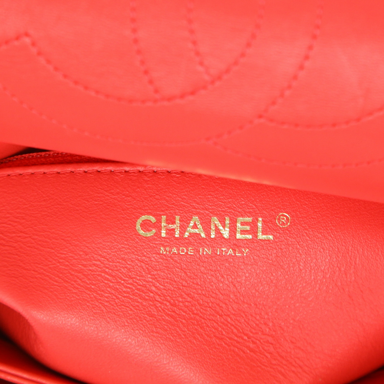 Bolso de mano Chanel  Coco Handle en cuero acolchado coral - Detail D2
