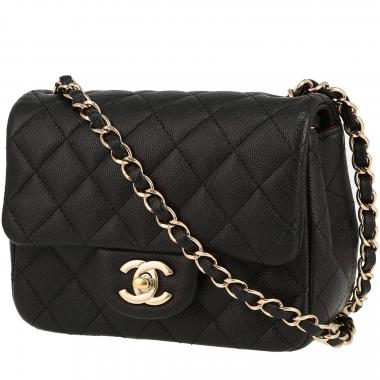 Chanel  Timeless Mini shoulder bag  in black quilted grained leather