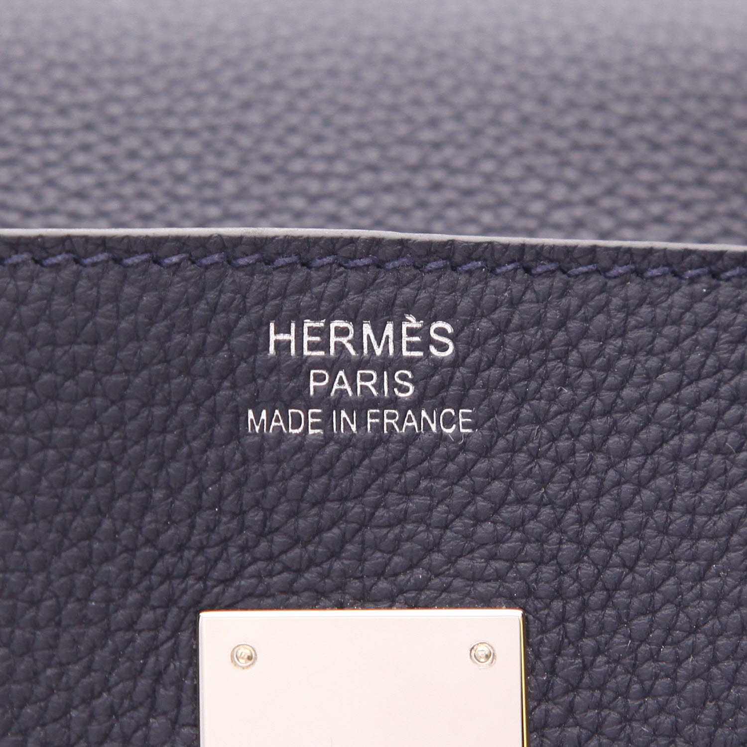 Bolso de mano Hermès  Birkin 35 cm en cuero togo azul - Detail D2