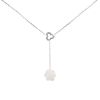 Collier Chanel Camelia en or blanc, diamants et agate - 00pp thumbnail