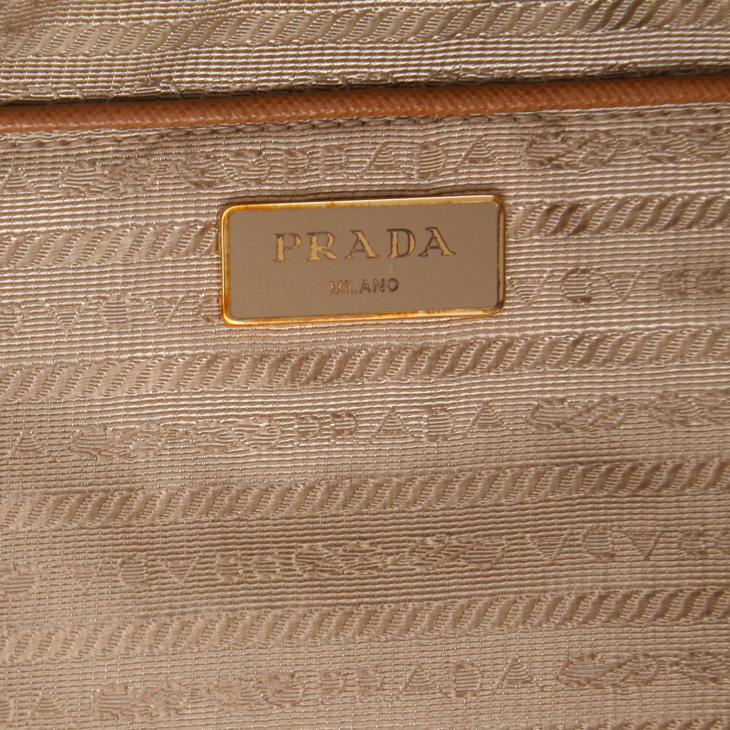 Prada  Galleria handbag  in brown leather saffiano - Detail D2