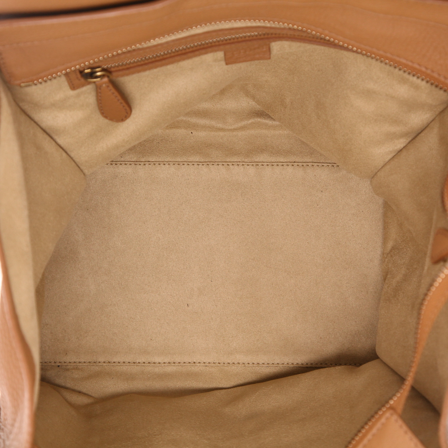 Sac à main Celine  Luggage moyen modèle  en cuir grainé marron - Detail D3