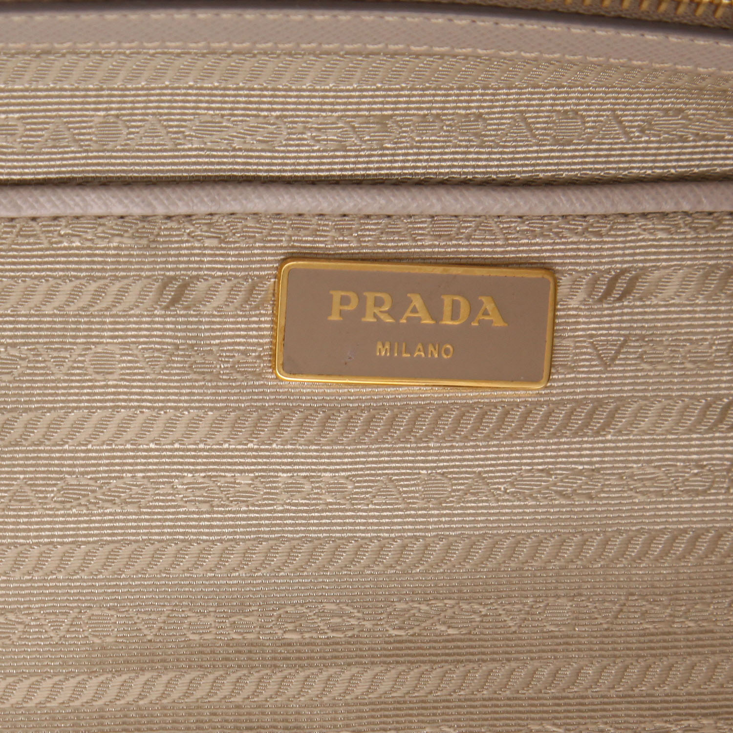 Prada  Galleria handbag  in grey leather saffiano - Detail D2