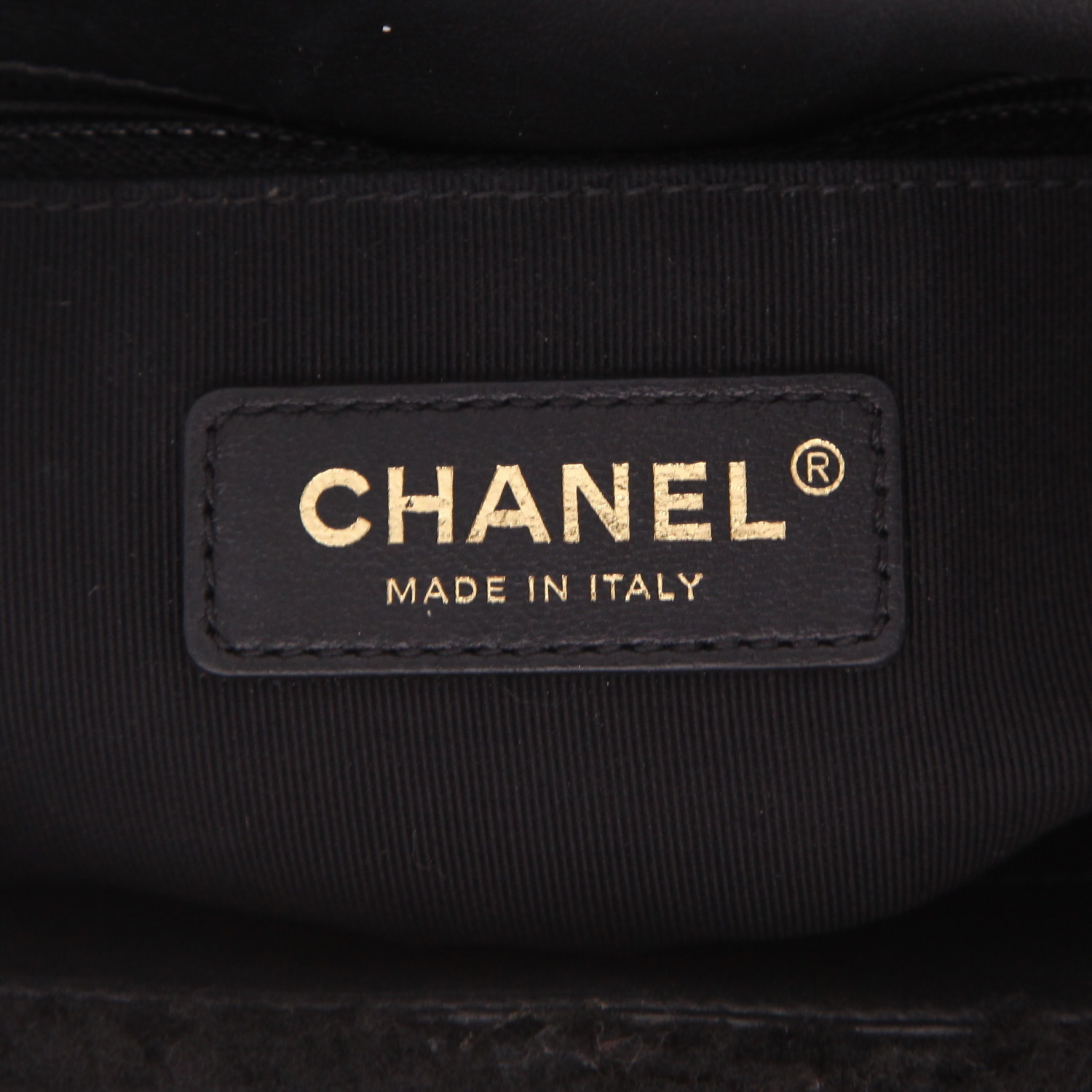 Chanel  Coco Handle shoulder bag  in black synthetic furr  and black leather - Detail D2