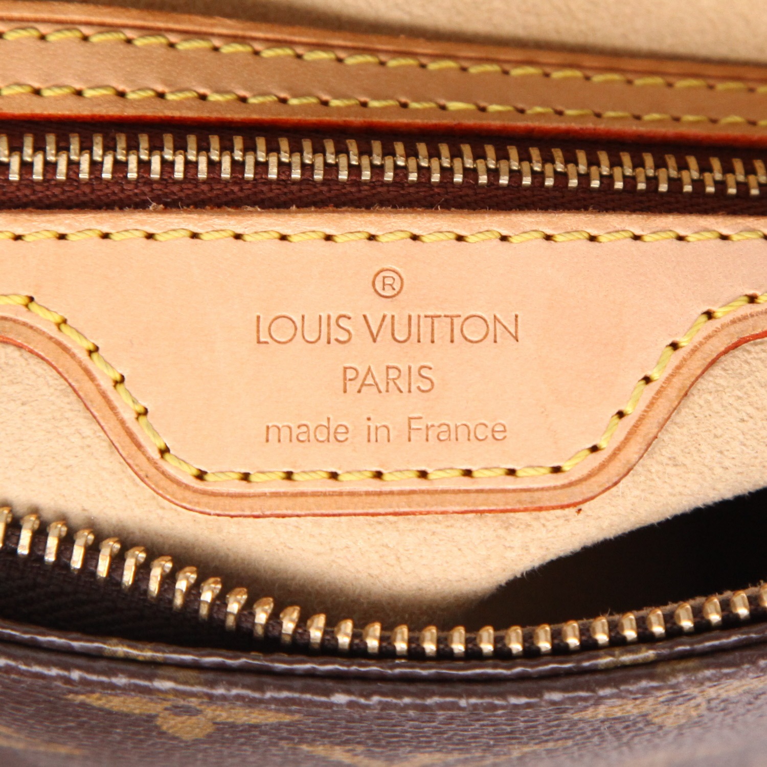 Sac à main Louis Vuitton  Looping en toile monogram marron et cuir naturel - Detail D2