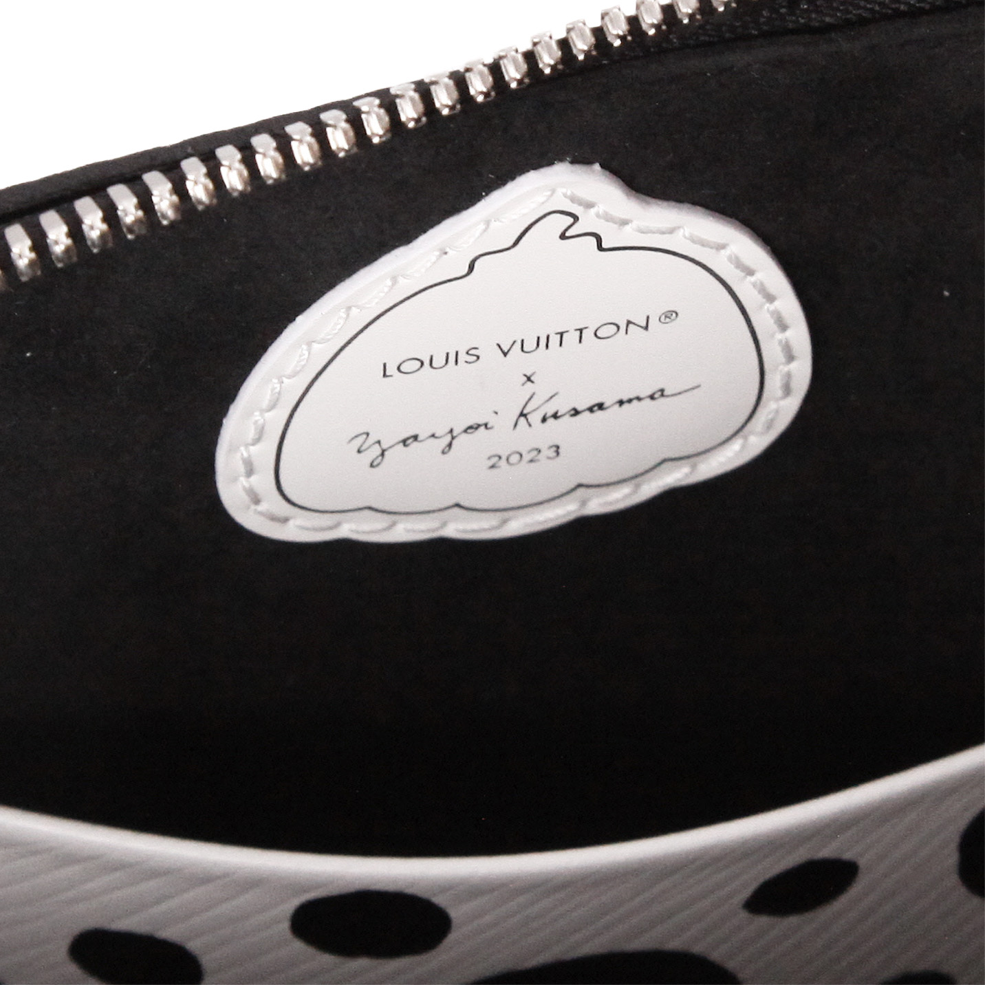 Sac bandoulière Louis Vuitton  Alma Editions Limitées en cuir épi noir et cuir noir - Detail D2