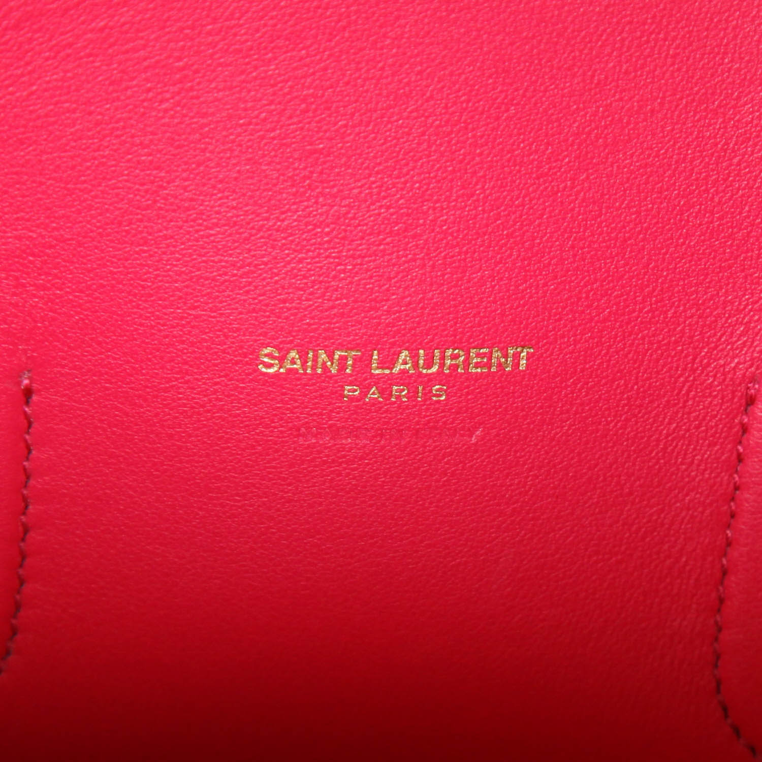 Sac à main Saint Laurent  Sac de jour petit modèle  en cuir noir - Detail D2