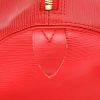 Bolsa de viaje Louis Vuitton  Keepall 55 en cuero Epi rojo - Detail D6 thumbnail