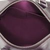 Sac à main Louis Vuitton  Speedy 25 en cuir épi violet - Detail D2 thumbnail