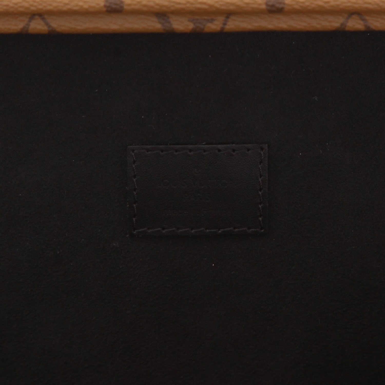 Louis Vuitton  Coffret Trésor 24 en toile monogram Reverso bicolore marron et cuir noir - Detail D2