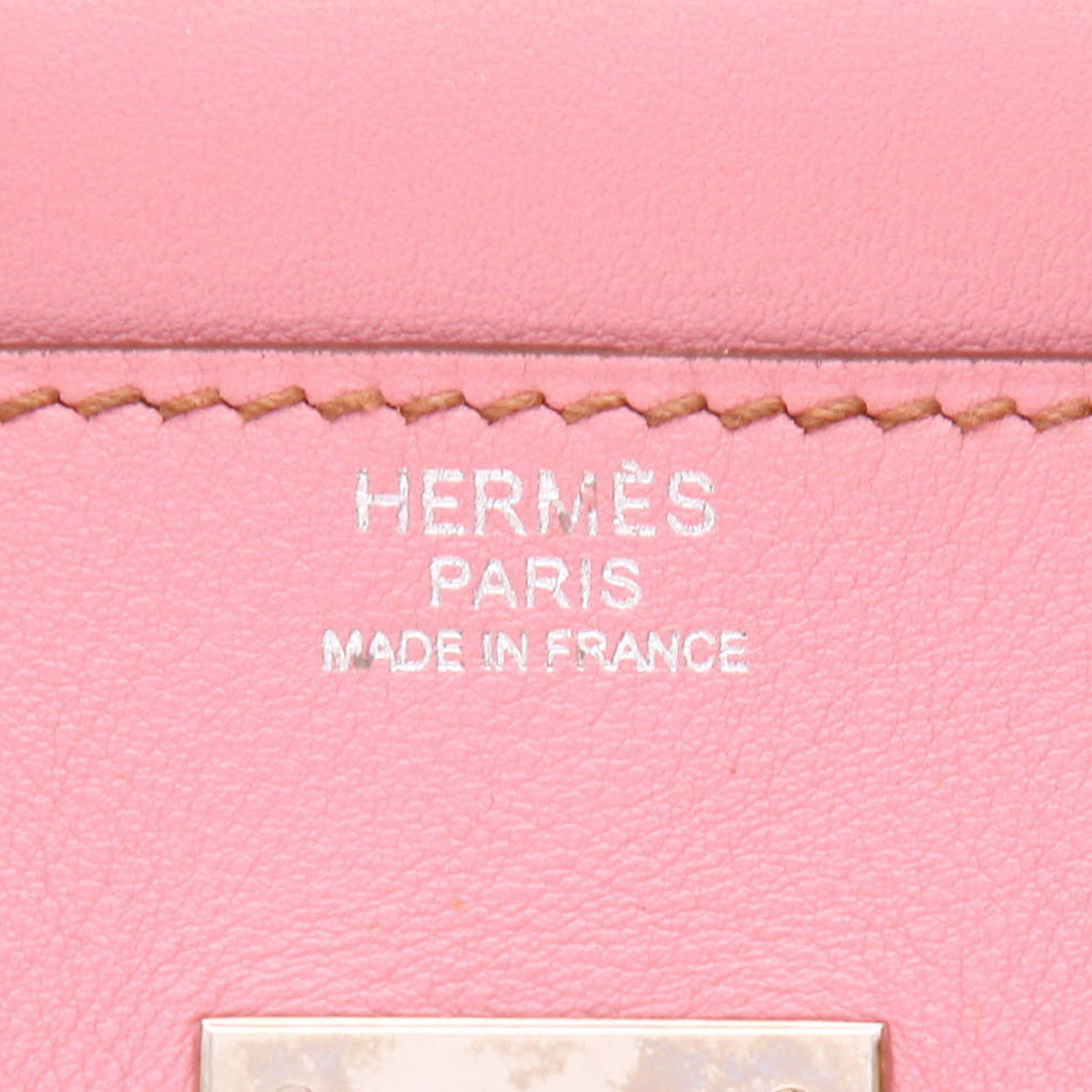 Bolso de mano Hermès  Birkin 30 cm en cuero swift Rose Bubblegum - Detail D2