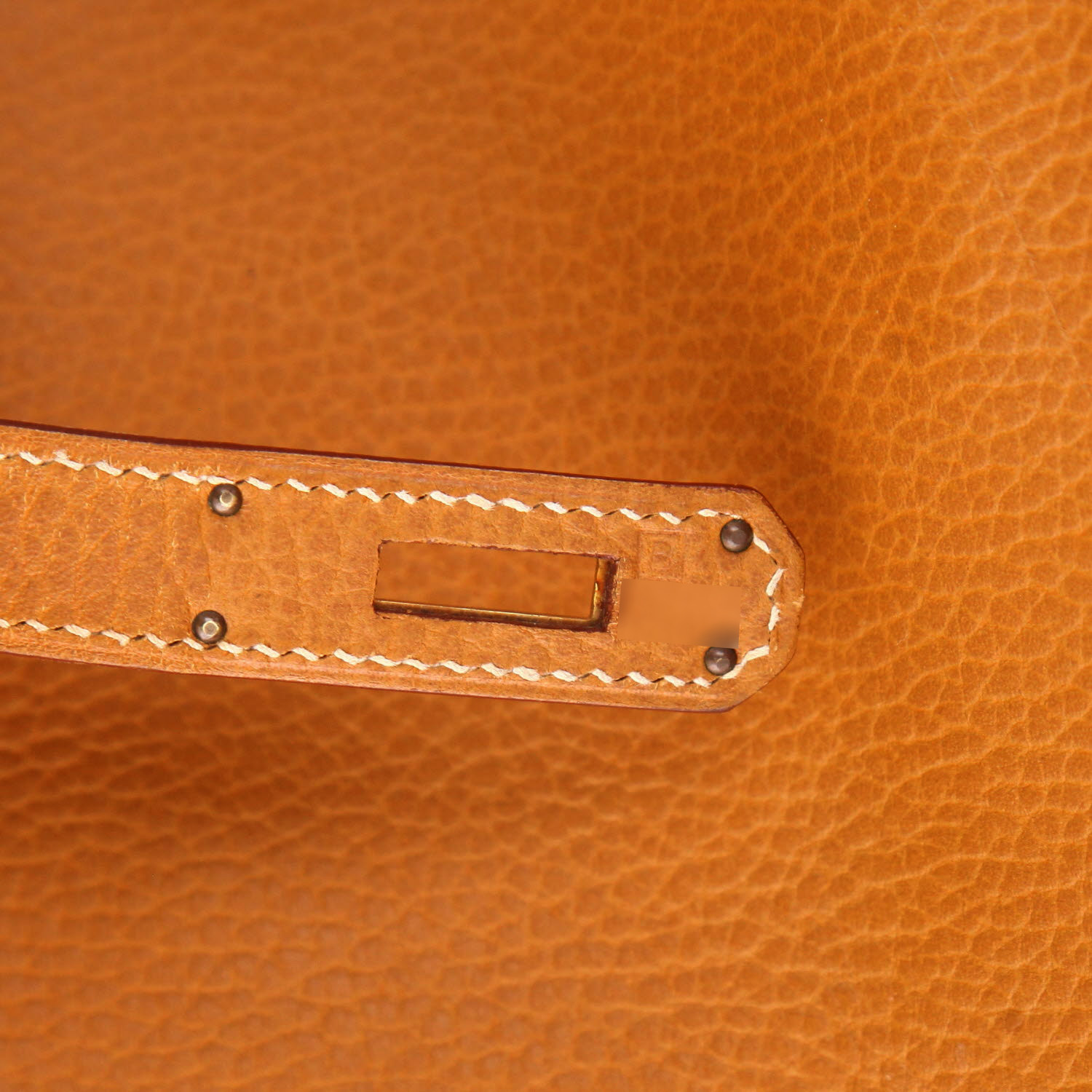 Bolso de mano Hermès  Birkin 35 cm en cuero Ardenne color oro - Detail D4