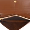 Bolso bandolera Gucci   en tejido "sûpreme GG" y cuero marrón - Detail D3 thumbnail