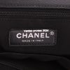 Sac bandoulière Chanel  Boy en cuir matelassé noir - Detail D2 thumbnail