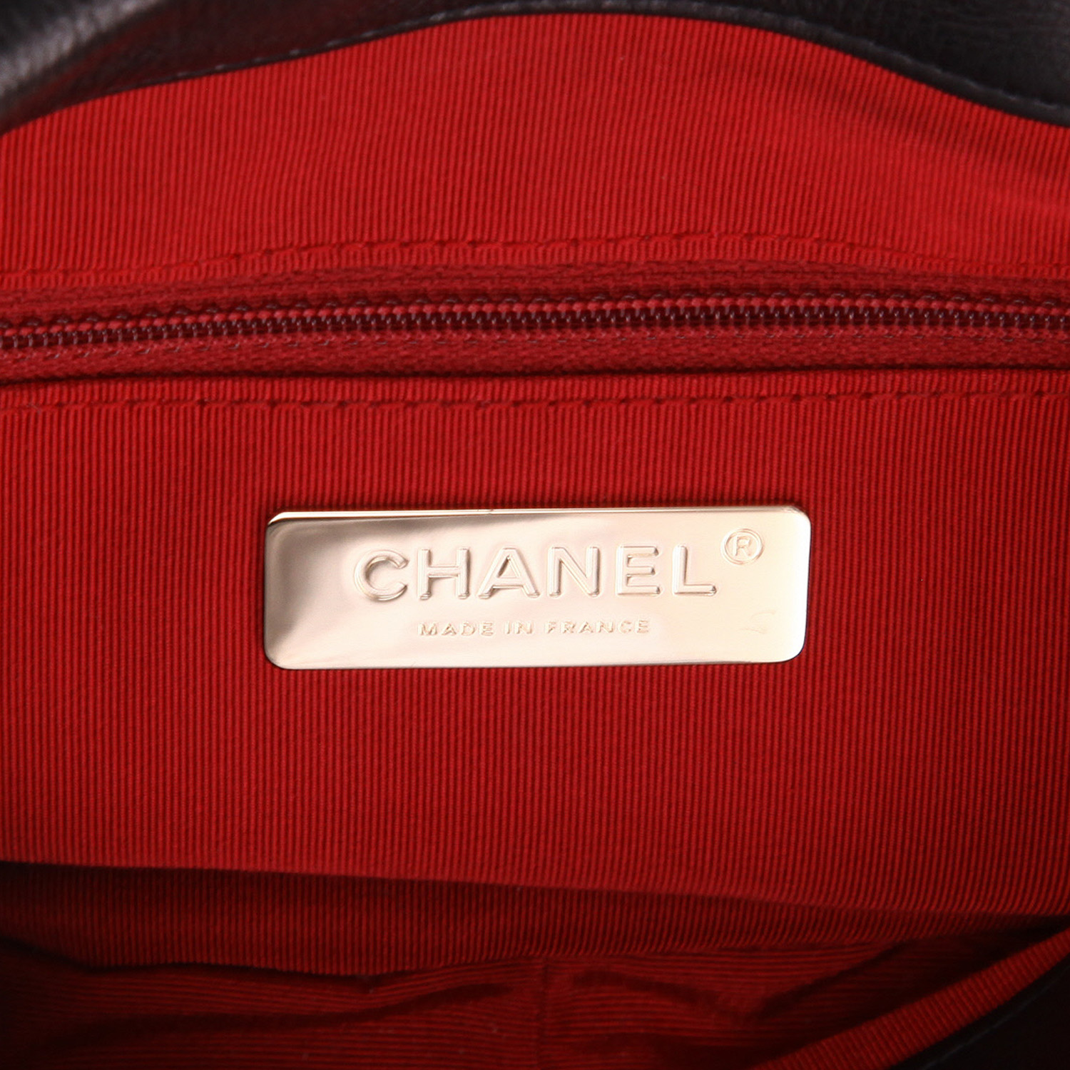 Chanel   handbag  in black quilted leather - Detail D2