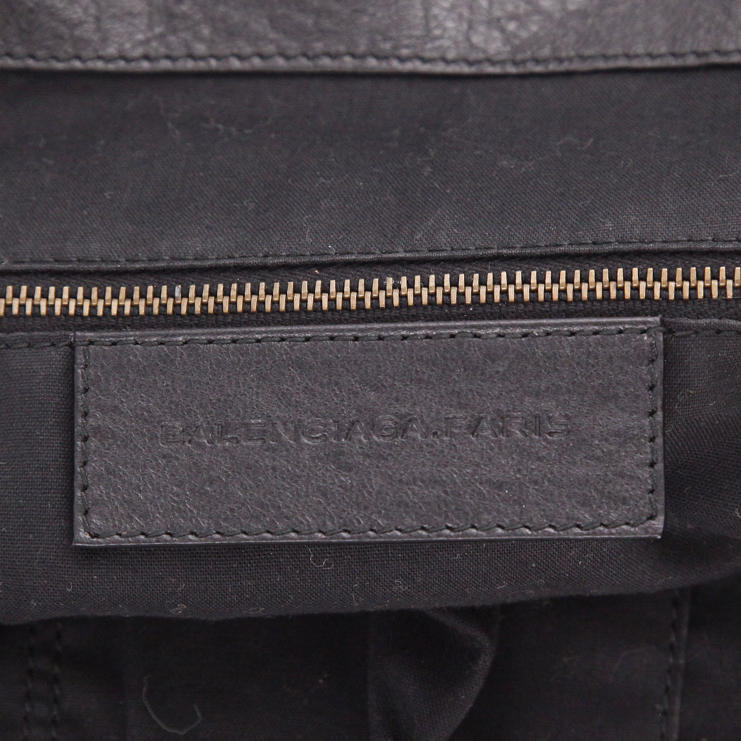 Bolso de mano Balenciaga  Velo en cuero usado negro - Detail D2