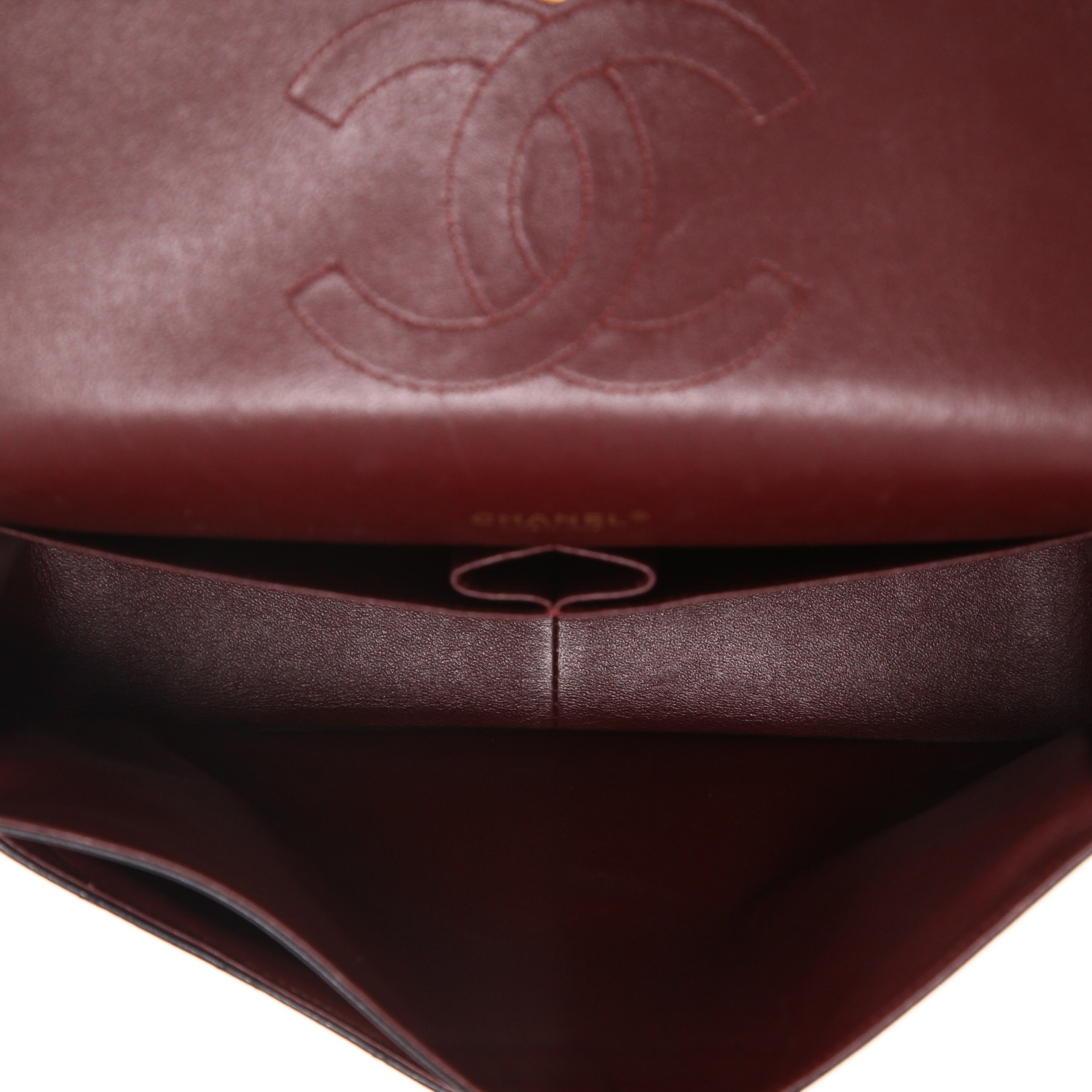 Chanel  Timeless Maxi Jumbo handbag  in black quilted grained leather - Detail D3