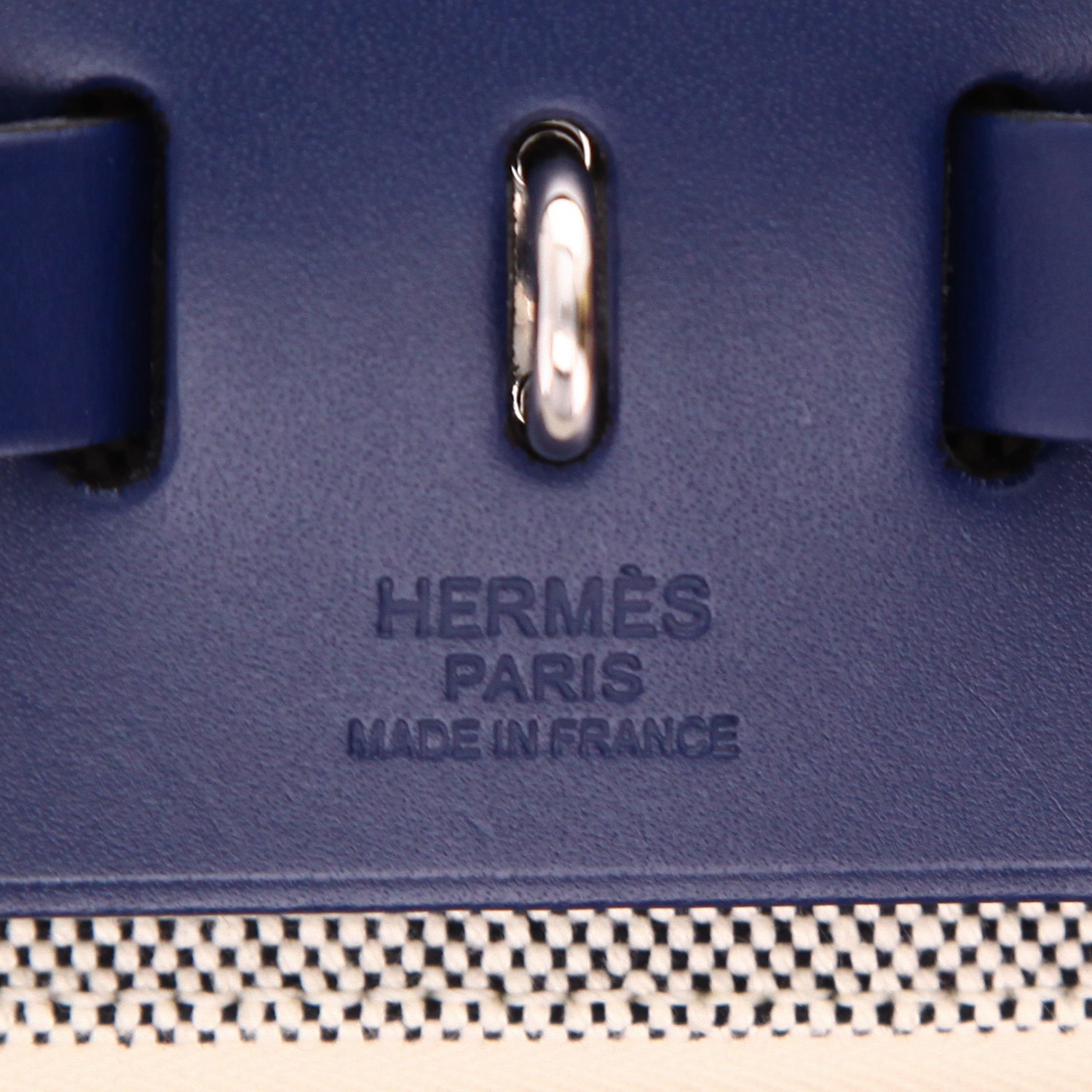 Sac bandoulière Hermès  Herbag en toile H beige et vache Hunter bleue - Detail D2