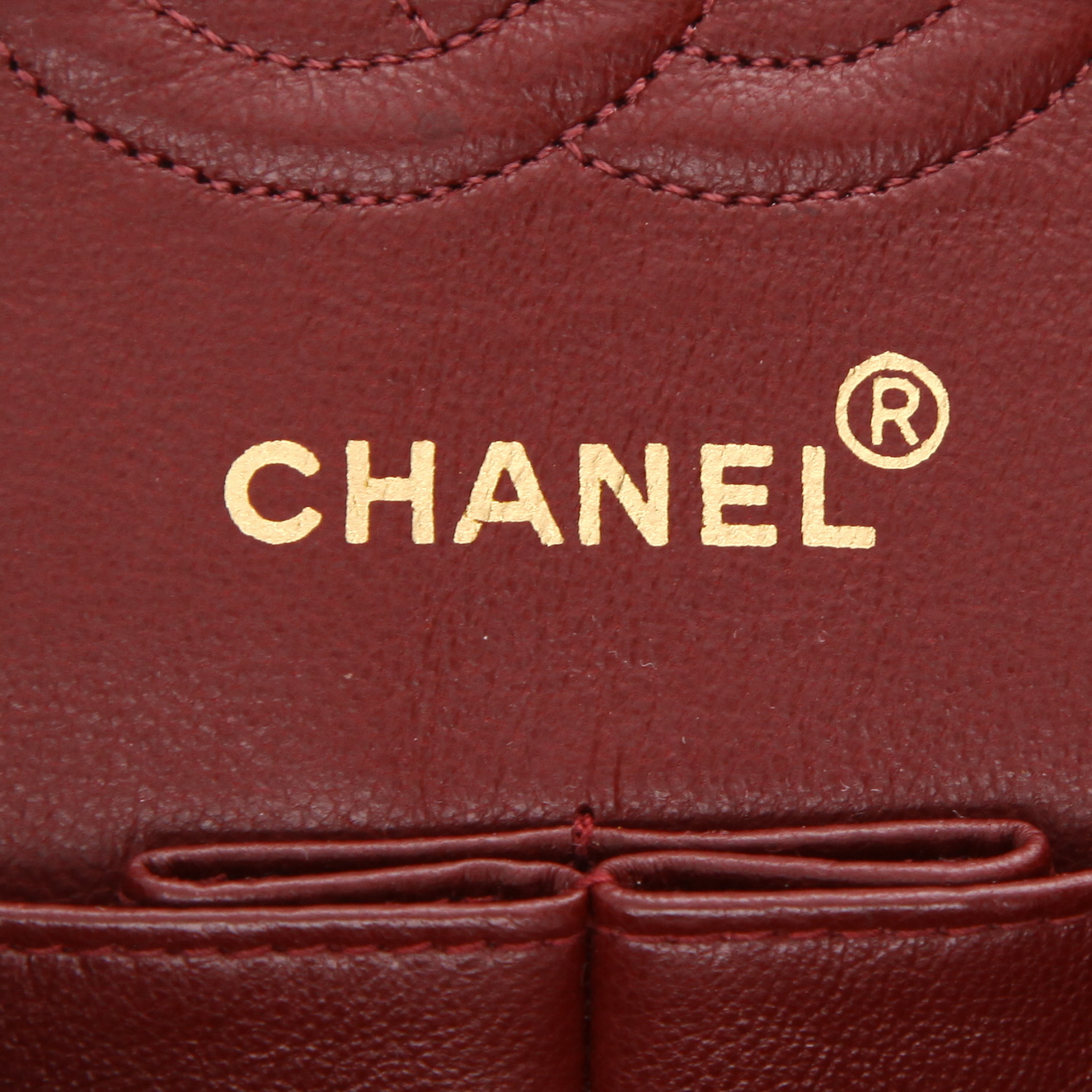 Borsa a tracolla Chanel  Timeless Petit in pelle trapuntata nera - Detail D2