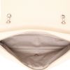 Bolso de mano Chanel  Timeless Jumbo en cuero acolchado color crema - Detail D3 thumbnail