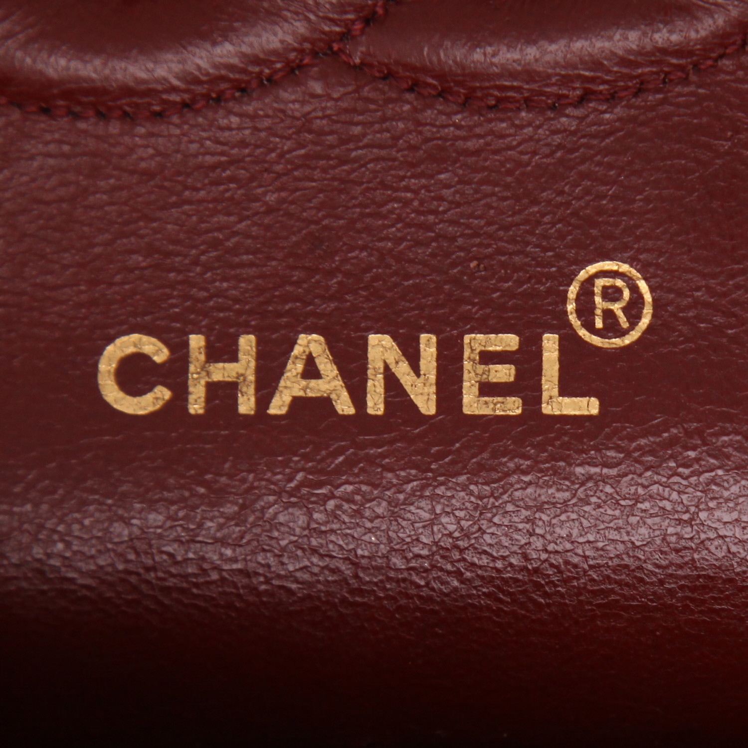 Chanel  Timeless Classic handbag  in black quilted leather - Detail D2