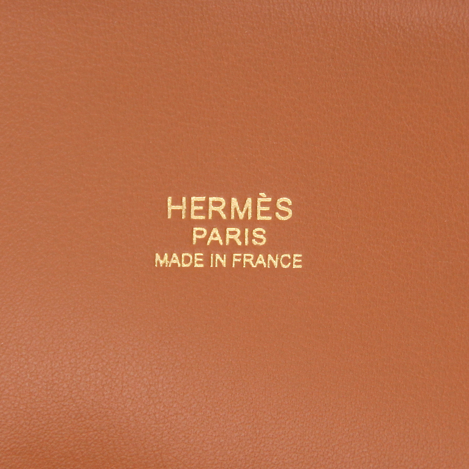 Hermès  Bolide 31 cm handbag  in gold togo leather - Detail D2