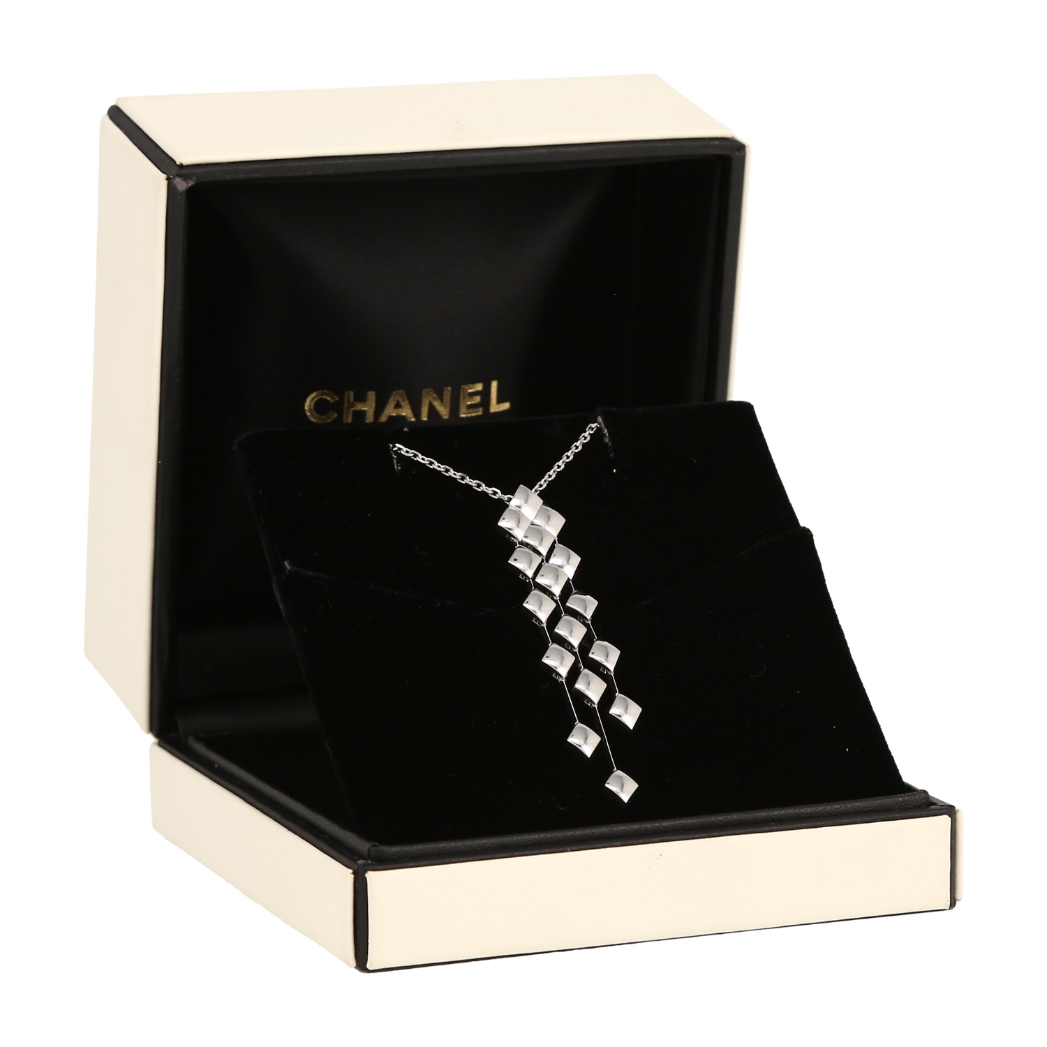 Colgante Chanel Matelassé de oro blanco - Detail D2