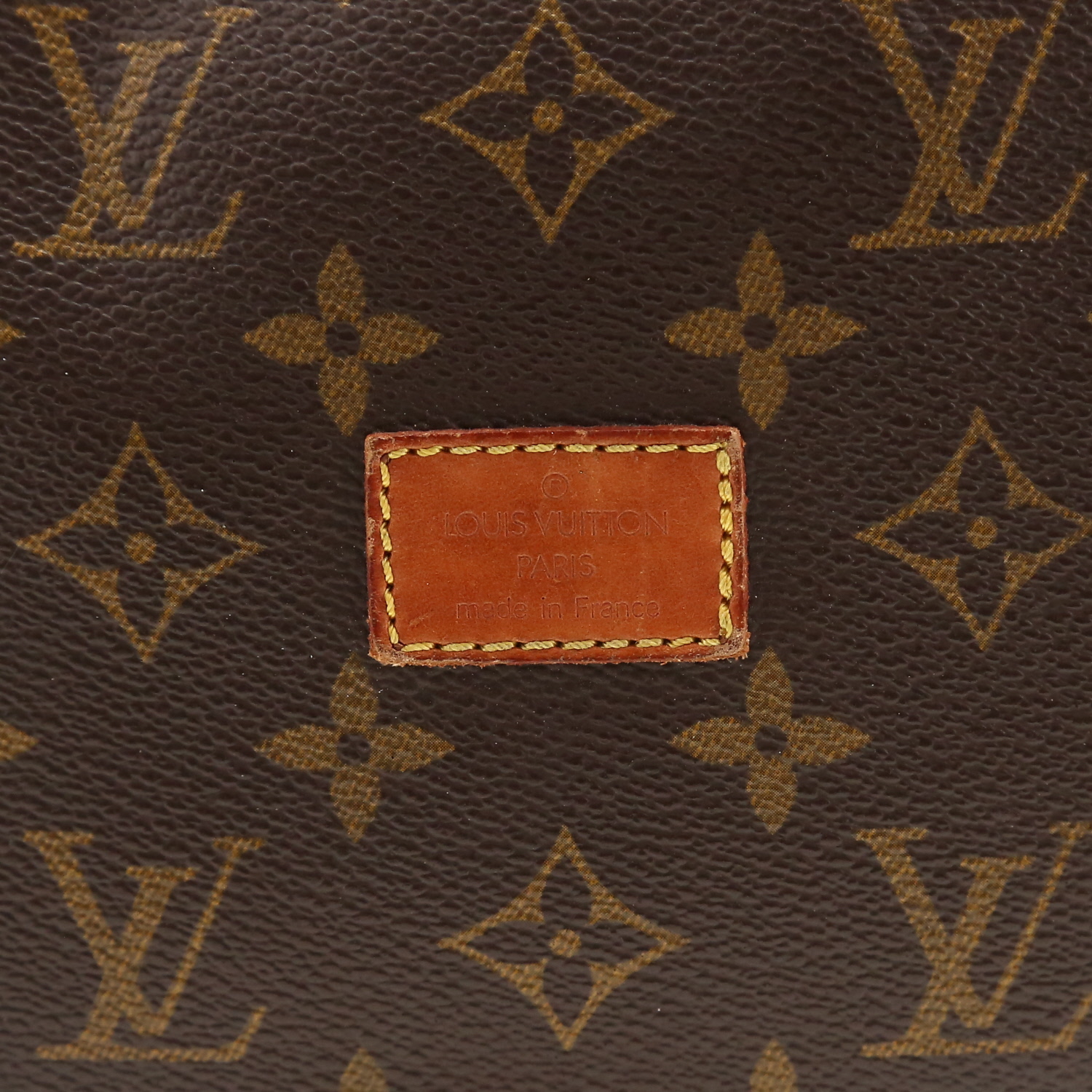 Sac bandoulière Louis Vuitton  Saumur grand modèle  en toile monogram enduite marron et cuir naturel - Detail D2
