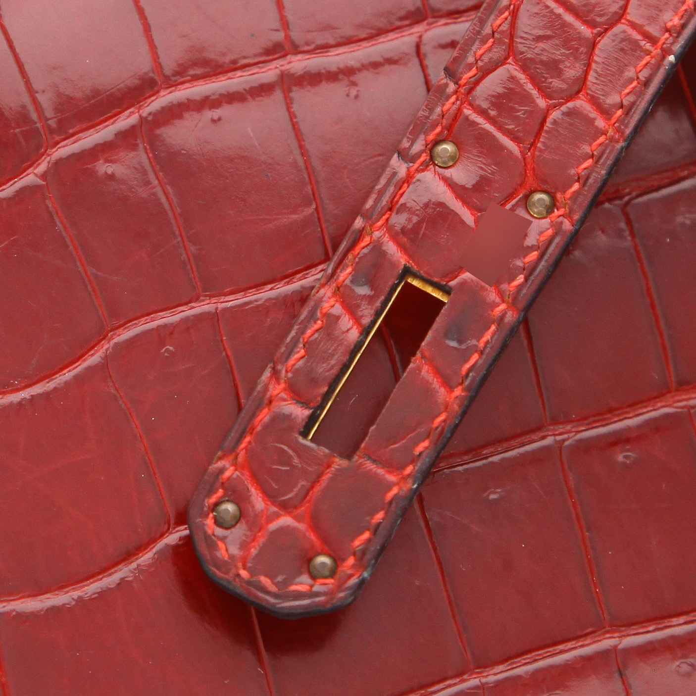 Borsa Hermès  Kelly 32 cm in coccodrillo niloticus rosso - Detail D4